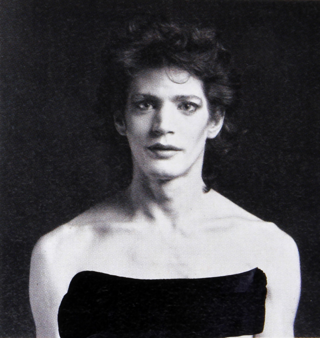 Slika 10. Robert Mapplethorpe, Self-Portrait.