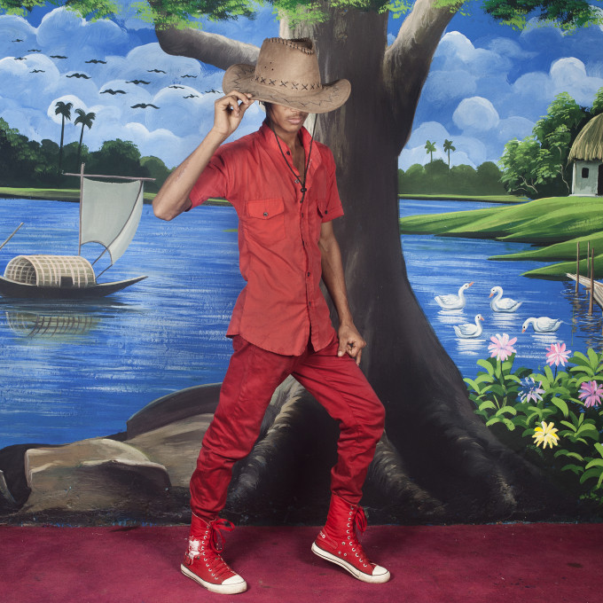 Samsul Alam Helal, iz serije Ljubezenski studio (Love Studio, 2010–2015).