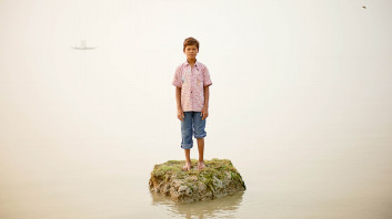 Daesung Lee: from the series On the Shore of a Vanishing Island, 2011. Courtesy of the artist.