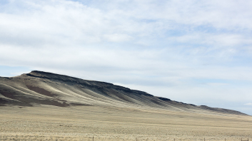 Karoliina Paatos, iz fotoknjige Heroes (založba The Angry Bat, 2021). Z dovoljenjem The Angry Bat.